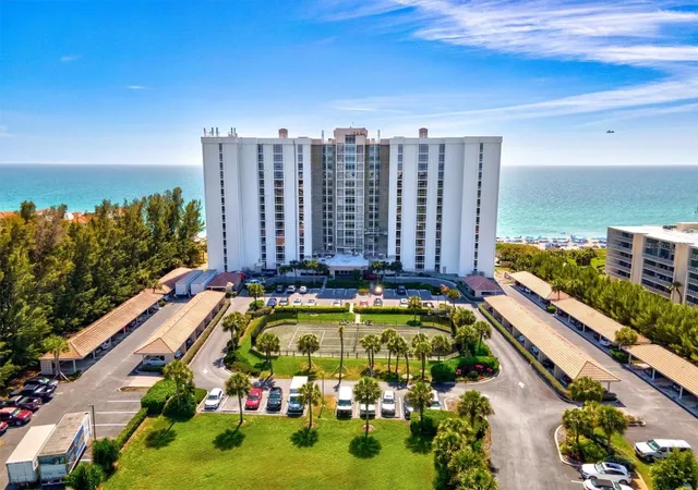 Homes for sale in Longboat Key, FL | 2425 Gulf Of Mexico Dr #10F, Longboat Key, FL 34228 | MLS# A4656887