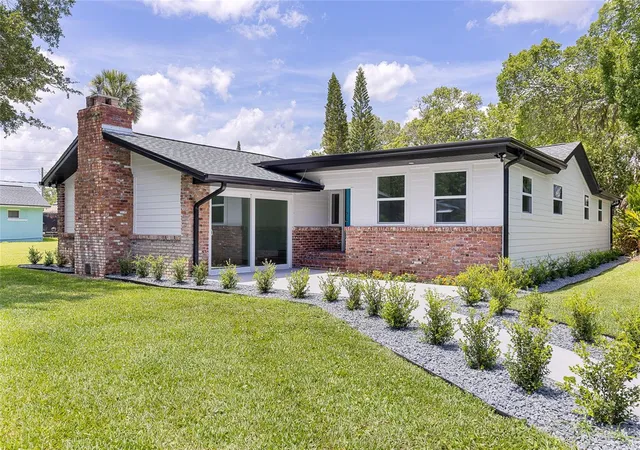 Homes for sale in Holly Hill, FL | 608 Cedar Ave, Holly Hill, FL 32117 | MLS# O6321145