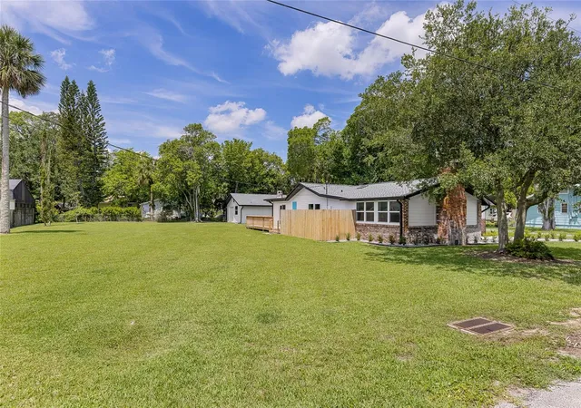 Homes for sale in Holly Hill, FL | 608 Cedar Ave, Holly Hill, FL 32117 | MLS# O6321145