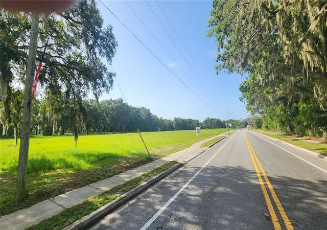 4th image of 103 E 2Nd Ave E, Pierson, FL 32180 | MLS# O6321321