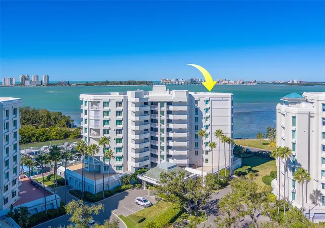 2nd image of 2 Seaside Ln #801, Belleair, FL 33756 | MLS# TB8400487