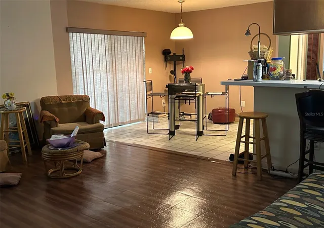 5th image of 2932 Silver Ridge Dr, Orlando, FL 32818 | MLS# O6321440