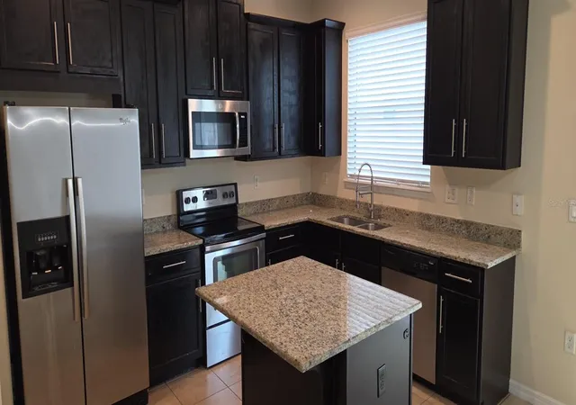 4th image of 9637 Silver Buttonwood St, Orlando, FL 32832 | MLS# S5129697