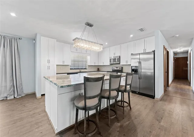 3rd image of 3011 Lake Ellen Dr, Tampa, FL 33618 | MLS# TB8400623