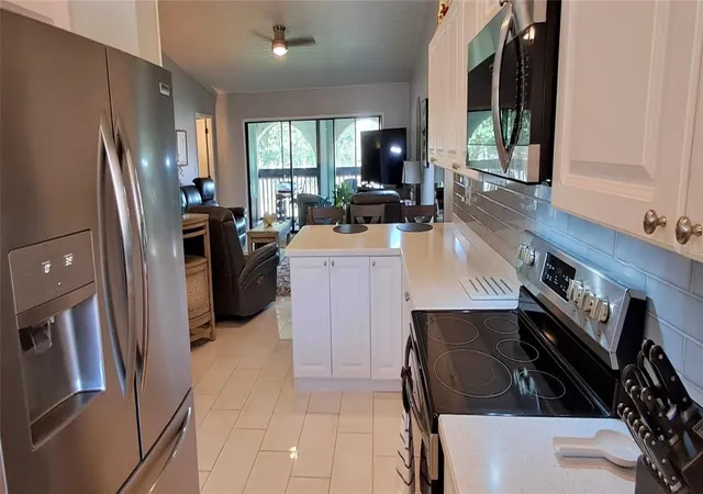5th image of 7201 Country Club Dr #G21, Lake Wales, FL 33898 | MLS# P4935318