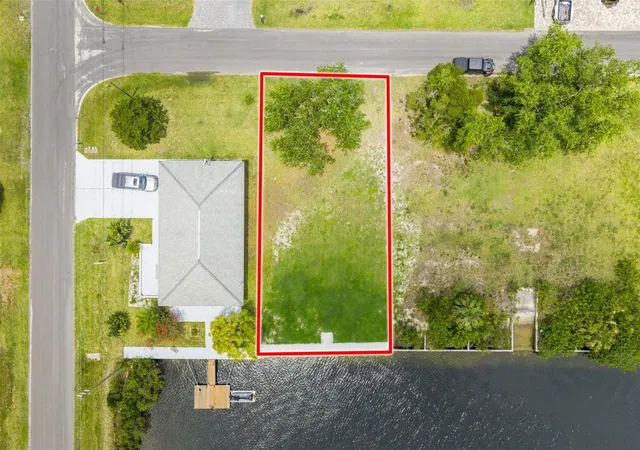 Homes for sale in Hernando Beach, FL | 4098 Diaz Ct, Hernando Beach, FL 34607 | MLS# W7876807