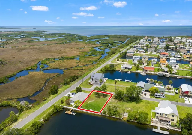 Homes for sale in Hernando Beach, FL | 4098 Diaz Ct, Hernando Beach, FL 34607 | MLS# W7876807