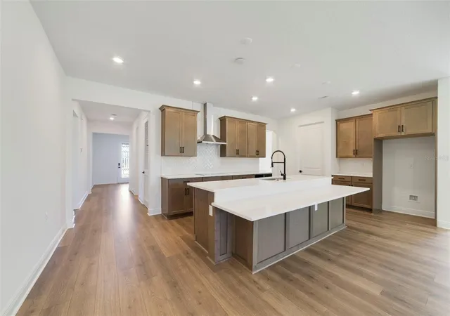 5th image of 3004 Water Clover Ct, Apopka, FL 32712 | MLS# O6321647