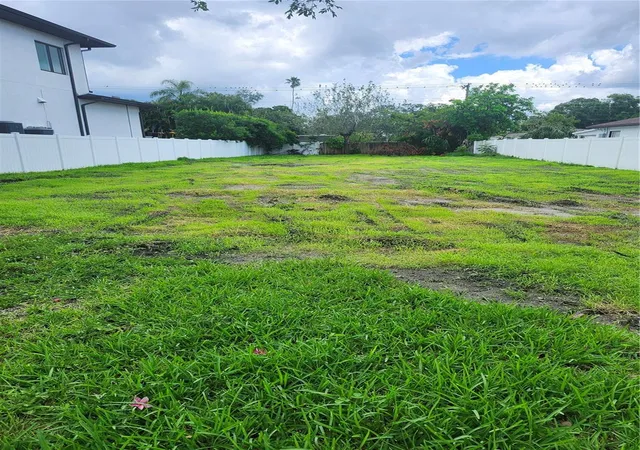 Photo 3 of Land for sale at 507 Danube Ave, Tampa, FL 33606 | MLS# TB8401015 | Listing updated on 2026-10-06