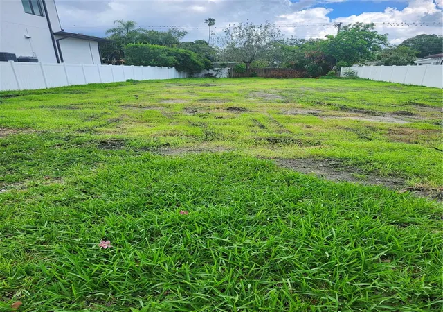 Photo 3 of Land for sale at 507 Danube Ave, Tampa, FL 33606 | MLS# TB8401015 | Listing updated on 2026-10-06