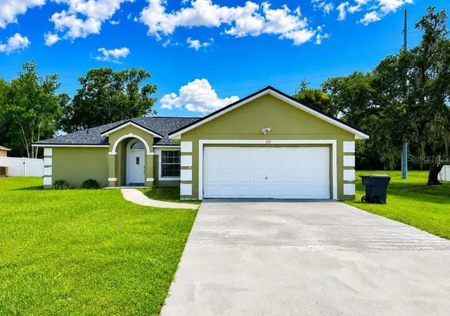 Photo 1 of Single family home for sale at 431 Eagle Dr, Kissimmee, FL 34759 | MLS# O6322245 | Listing updated on 2026-09-25