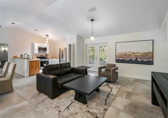 5th image of 3222 Sw 27Th St, Gainesville, FL 32608 | MLS# GC532069