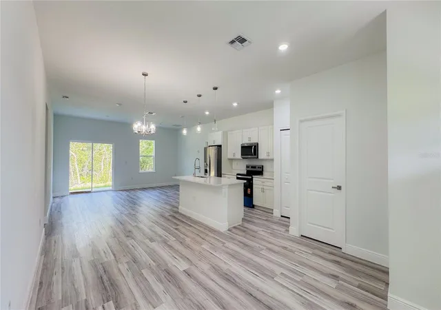Photo 3 of Single family home for sale at 15625 SW 37th Circle, Ocala, FL 34473 | MLS# O6322404 | Listing updated on 2026-09-22