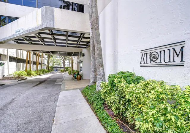 3rd image of 2413 Bayshore Blvd #1903, Tampa, FL 33629 | MLS# TB8401772