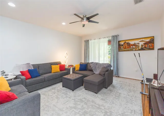 5th image of 18136 Nassau Point Dr, Tampa, FL 33647 | MLS# TB8402068