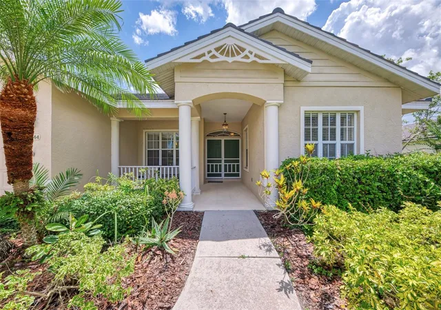 4th image of 6644 Butlers Crest Dr, Bradenton, FL 34203 | MLS# A4657520