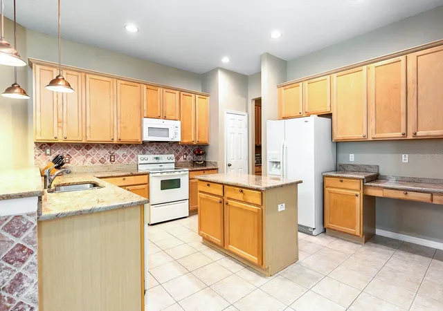 4th image of 6631 Crestmont Glen Ln, Windermere, FL 34786 | MLS# O6323076