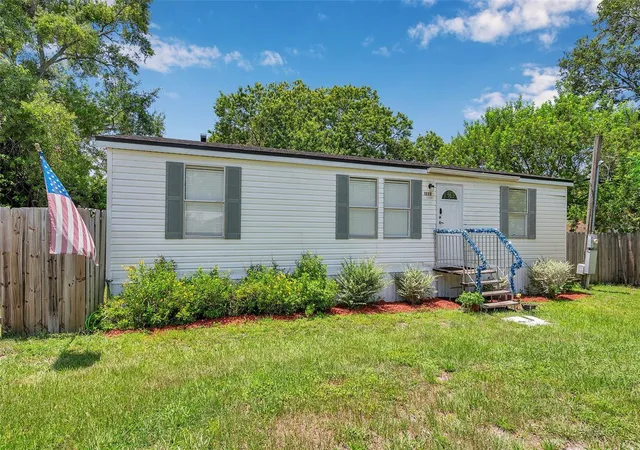 Homes for sale in Auburndale, FL | 1222 Rowell St, Auburndale, FL 33823 | MLS# TB8402626
