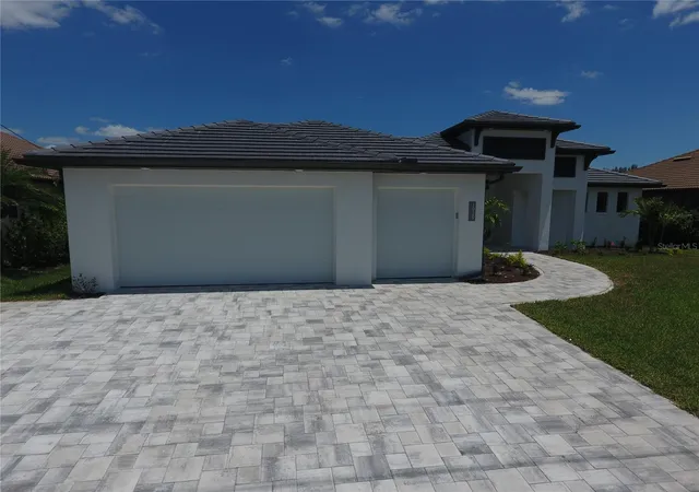 Photo 37 of Single family home for sale at 10510 Rainsville St, Port Charlotte, FL 33981 | MLS# C7511874 | Listing updated on 2026-04-07