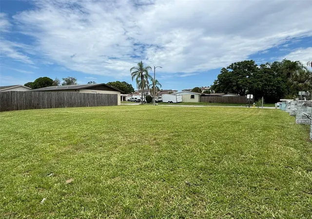 Homes for sale in Holiday, FL | 4368 Sunray Dr, Holiday, FL 34691 | MLS# TB8402802