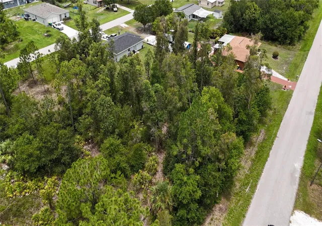 4th image of 11317 4Th Ave, Punta Gorda, FL 33955 | MLS# C7511892