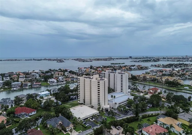 39th image of 5940 Pelican Bay Plaza S #406, Gulfport, FL 33707 | MLS# TB8402992
