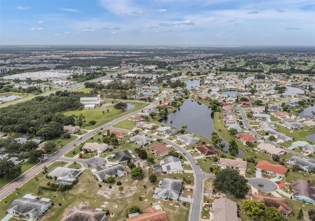 5th image of 1209 Wild Feather Ln, Sun City Center, FL 33573 | MLS# TB8403258
