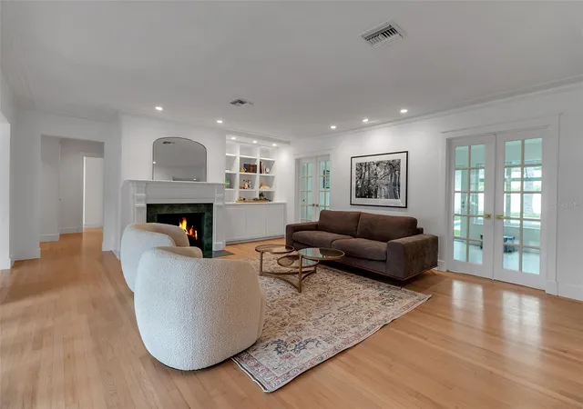 image of 1838 Alta Vista St, Sarasota, FL 34236 | MLS# A4657794