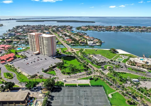 44th image of 4900 Brittany Dr S #1011, Saint Petersburg, FL 33715 | MLS# TB8403404