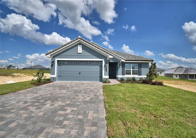 Homes for sale in Auburndale, FL | 5427 Waterside Dr, Auburndale, FL 33823 | MLS# L4954176