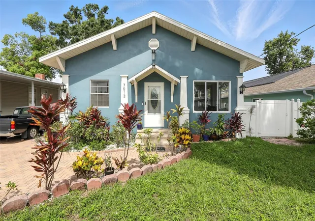Photo 2 of Single family home for sale at 7012 N Hubert Ave, Tampa, FL 33614 | MLS# O6323856 | Listing updated on 2026-09-17
