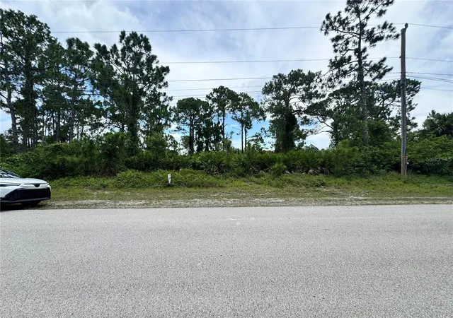 Homes for sale in Lehigh Acres, FL | 977 Kellogg St E, Lehigh Acres, FL 33974 | MLS# TB8403611