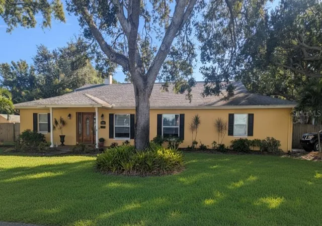 Homes for sale in Tampa, FL | 5710 S Bernie St, Tampa, FL 33611 | MLS# TB8403619