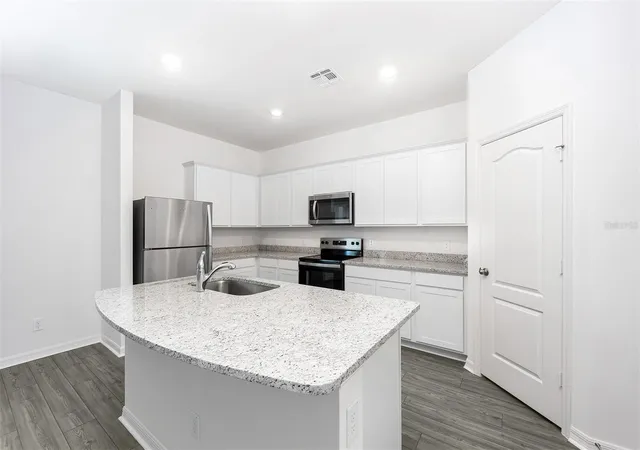 4th image of 3719 Bergamot St, Lake Alfred, FL 33850 | MLS# TB8403887
