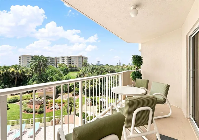 4th image of 3 Oceans West Blvd #3A7, Daytona Beach, FL 32118 | MLS# V4943602