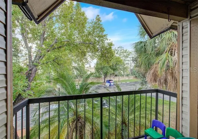 Photo 4 of Condo for sale at 1956 Lake Atriums Cir #141, Orlando, FL 32839 | MLS# S5130307 | Listing updated on 2025-12-24