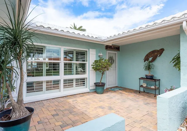 5th image of 3301 Seaway Dr, New Port Richey, FL 34652 | MLS# TB8404350