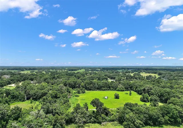 4th image of 15785 Nw 33Rd Ter, Reddick, FL 32686 | MLS# OM704977