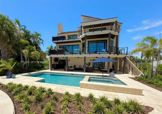 Photo 3 of Single family home for sale at 850 59th Ave, St Pete Beach, FL 33706 | MLS# TB8404528 | Listing updated on 2026-10-05