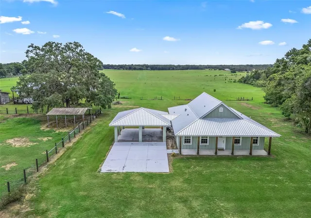 Photo 2 of Single family home for sale at 8567 Cr 635, Bushnell, FL 33513 | MLS# G5099277 | Listing updated on 2026-10-14