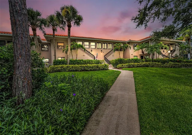 4th image of 1813 Mariner Dr, TARPON SPRINGS, FL 34689
