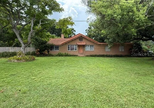 Photo 1 of Single family home for sale at 3011 S Wiggins Rd, Plant City, FL 33566 | MLS# TB8405083 | Listing updated on 2026-08-12