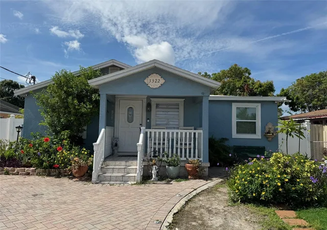 Homes for sale in Tampa, FL | 3322 W Saint Joseph St, Tampa, FL 33607 | MLS# TB8405217