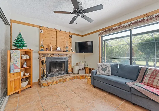 Homes for sale in Palm Harbor, FL | 155 Woodcutter Ln, Palm Harbor, FL 34683 | MLS# TB8405699