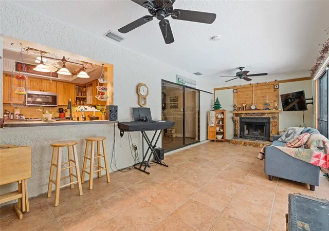 Homes for sale in Palm Harbor, FL | 155 Woodcutter Ln, Palm Harbor, FL 34683 | MLS# TB8405699