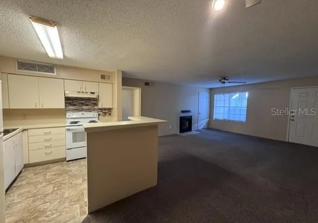 Photo 3 of Condo for sale at 320 Forestway Cir #203, Altamonte Springs, FL 32701 | MLS# O6326111 | Listing updated on 2026-10-09