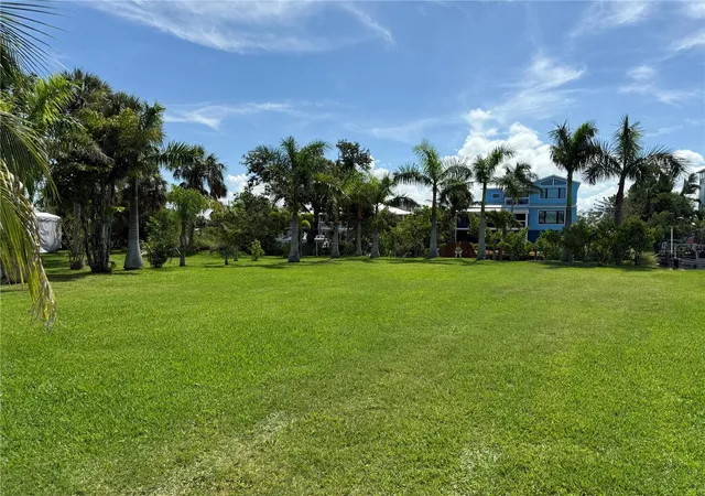 Homes for sale in Terra Ceia, FL | 124 Burns Rd, Terra Ceia, FL 34250 | MLS# A4658583