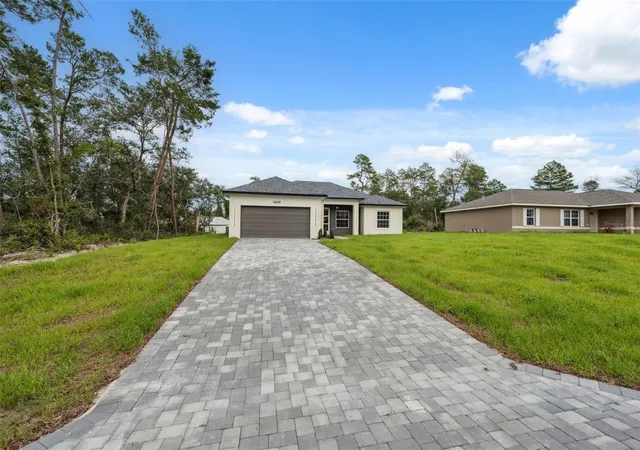 Photo 3 of Sale Pending at 16619 Sw 25th Court, Ocala, FL 34473 | MLS# O6326272 | Listing updated on 2026-10-19