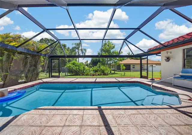 Photo 1 of Single family home for sale at 25499 Taltal Dr, Punta Gorda, FL 33983 | MLS# C7512306 | Listing updated on 2026-09-21