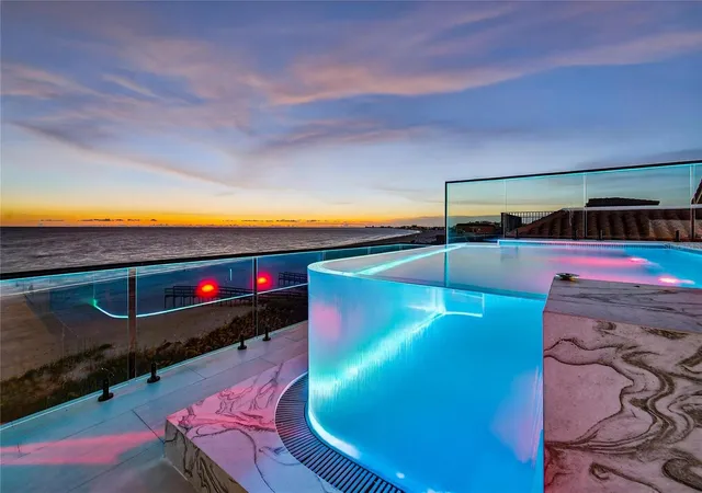 4th image of 9600 W Gulf Blvd, Treasure Island, FL 33706 | MLS# TB8406766